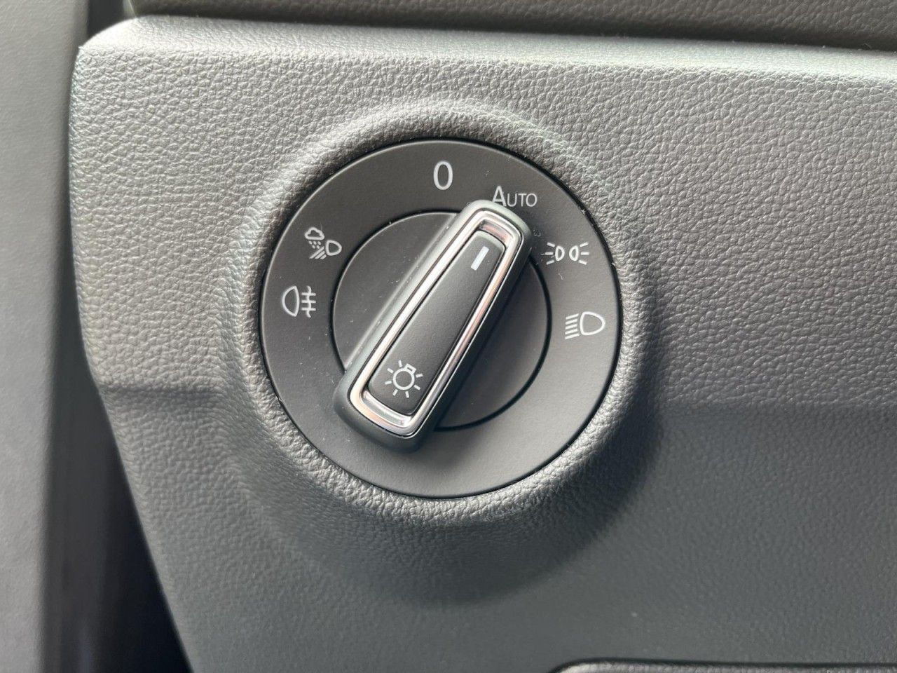 Volkswagen T-Roc - Bild 18