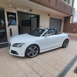 Audi TT TTS Roadster 2.0 272 CV TFSI quattro S t - Audi TT mit Halbautomatikschaltung