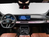 BMW 750 - Vorschau Bild 11