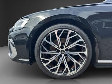 2022 AUDI A8 — миниатюра 25