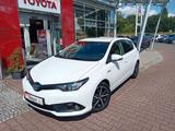 Toyota Auris Hybrid Team D