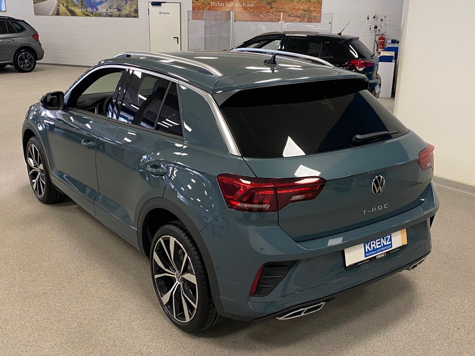 Fahrzeugabbildung Volkswagen T-Roc 1.5 TSI DSG R-Line+ACC+Garantie bis 2030++
