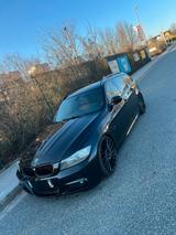 BMW e91 325d M-Paket - BMW 325 aus 2009 mit Diesel-Antrieb: Kombi