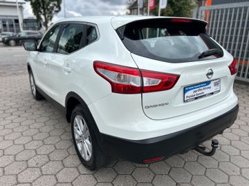 Nissan Qashqai - 4