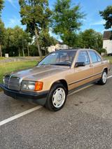 Mercedes-Benz Mercedes Benz 190E - Mercedes-Benz 190 aus 1986: 190e