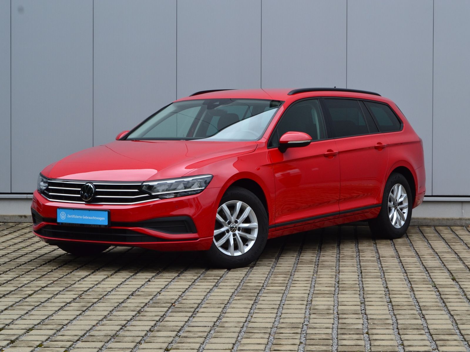 Passat Variant 2.0 TDI AHK/LED/NAVI+VZE/BUSINESS