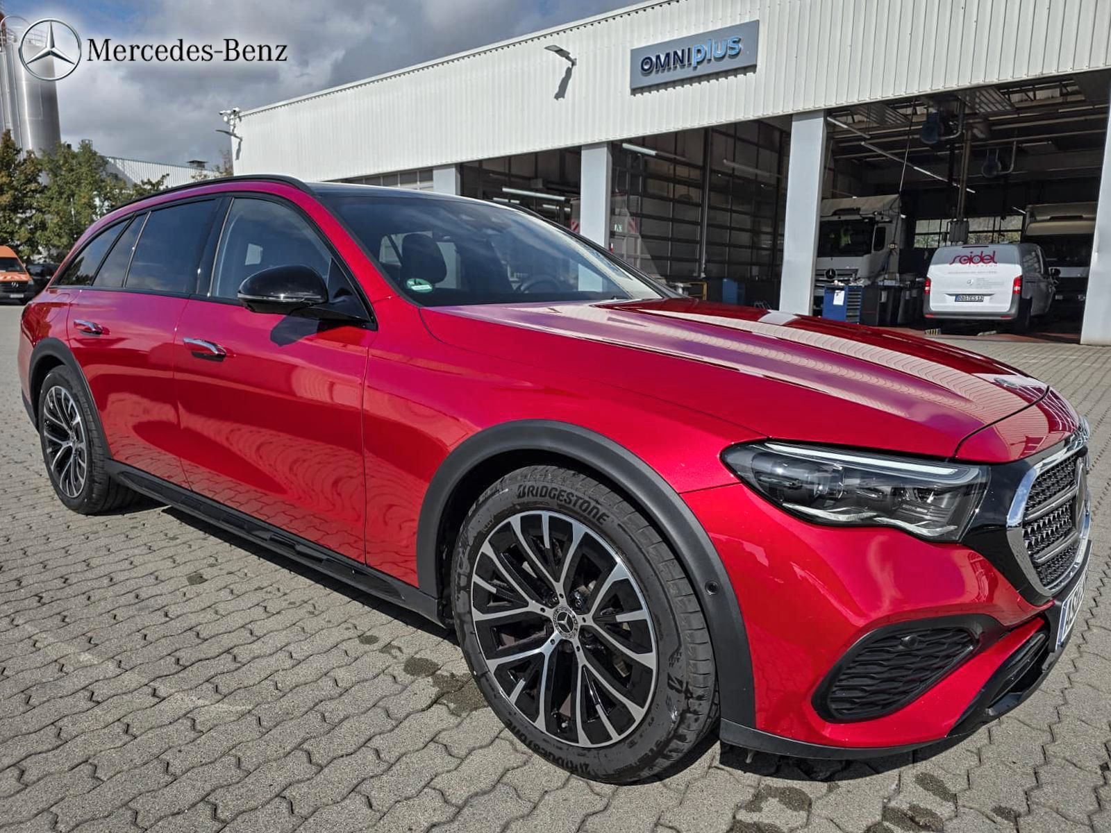Mercedes-Benz E 220 d T 4M Avantgarde 360°+DIG-LED+Pano+AHK imagem 2