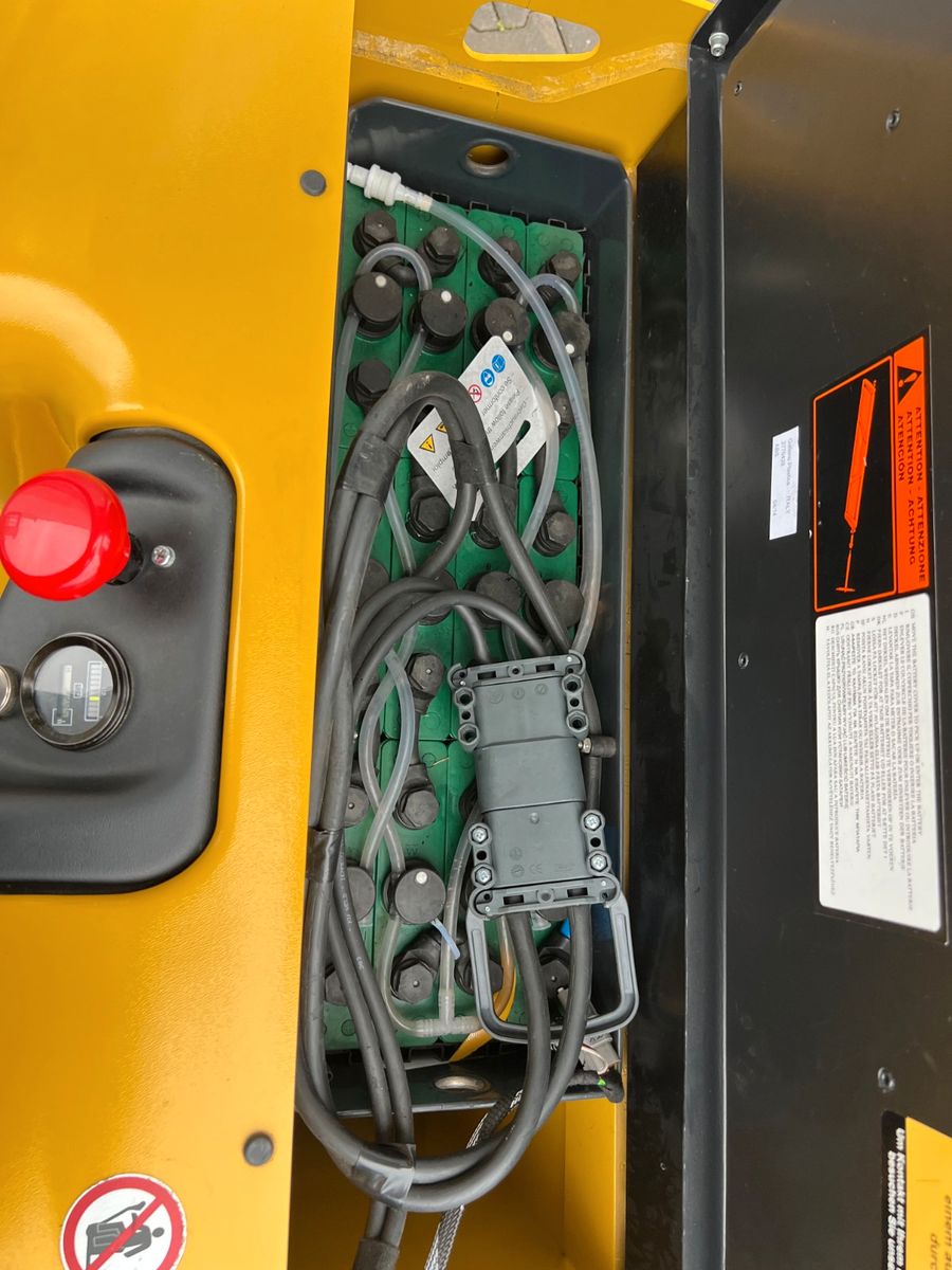 Fahrzeugabbildung Yale MS 12 AC / Triplex: 4m! / nur 229h! / 2014