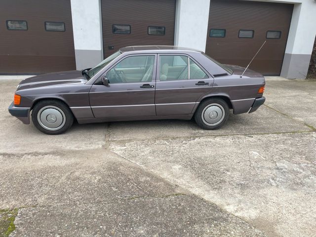 Mercedes-Benz 190E W2012 1. Hand 2.0