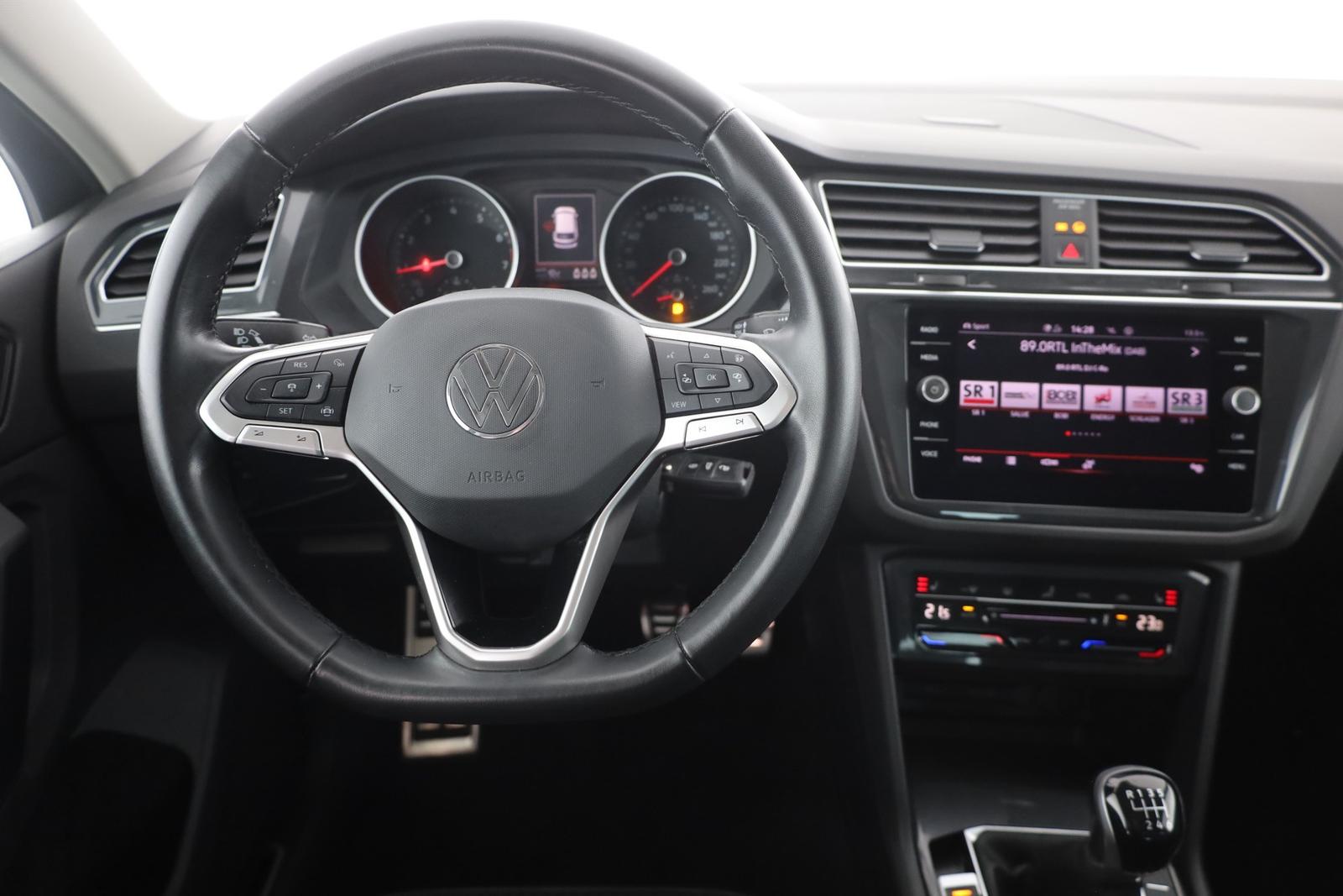 Volkswagen Tiguan 1.5 TSI LED ACC Navi Sitzheizung PDC AHK, миниатюра 10