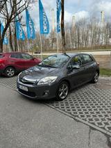 Toyota Auris hybrid Tausch möglich - Toyota Auris Gebrauchtwagen in München