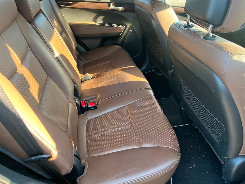 Kia Sorento 2.2 CRDi AWD Spirit 2-Hand - Bild 12