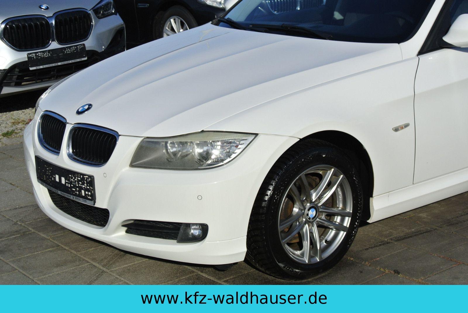 BMW 318 2010 — photo 15
