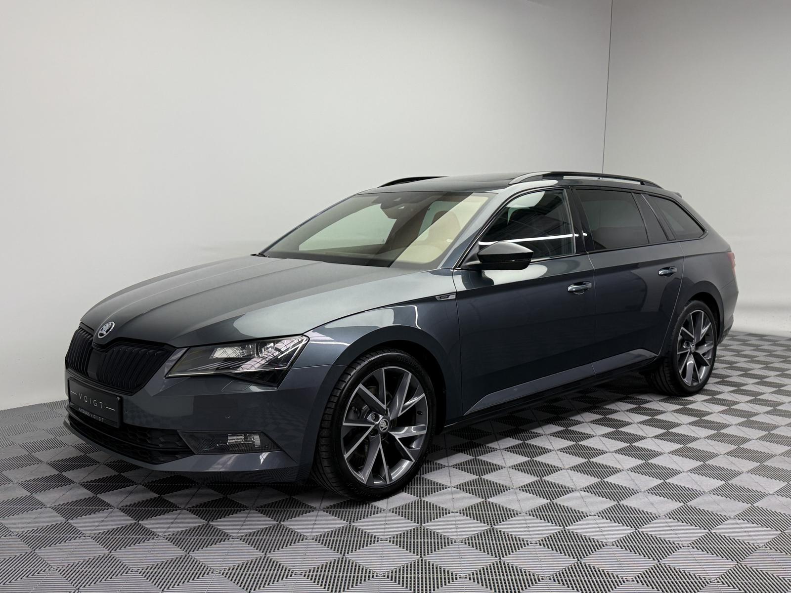 Skoda Superb Sportline 4x4|2.Hand|Virtual|Pano|AHK|ACC