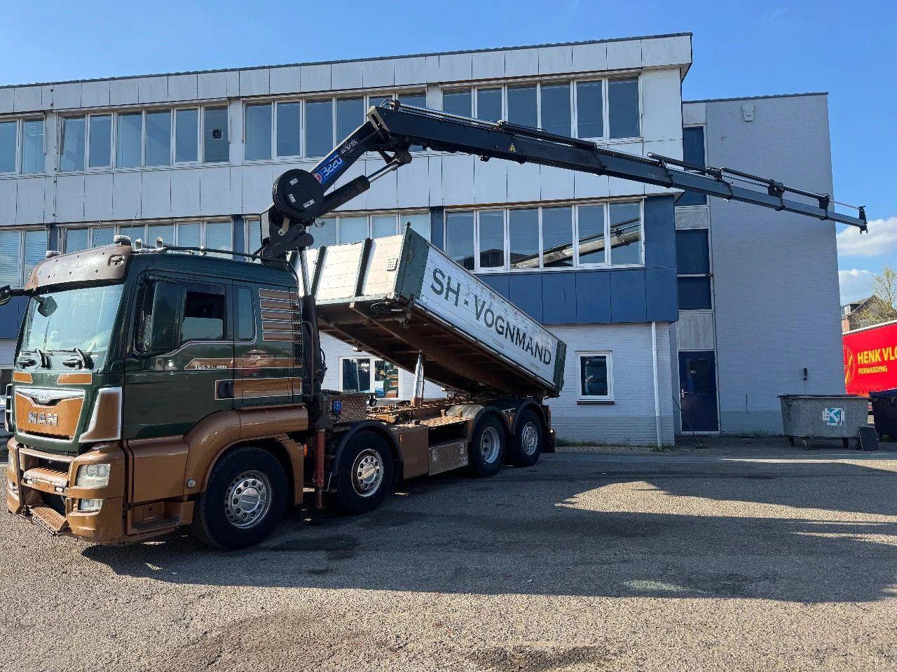 MAN TGS 35.480 8X2 KIPPER + HMF 3220-K6 REMOTE CONTR