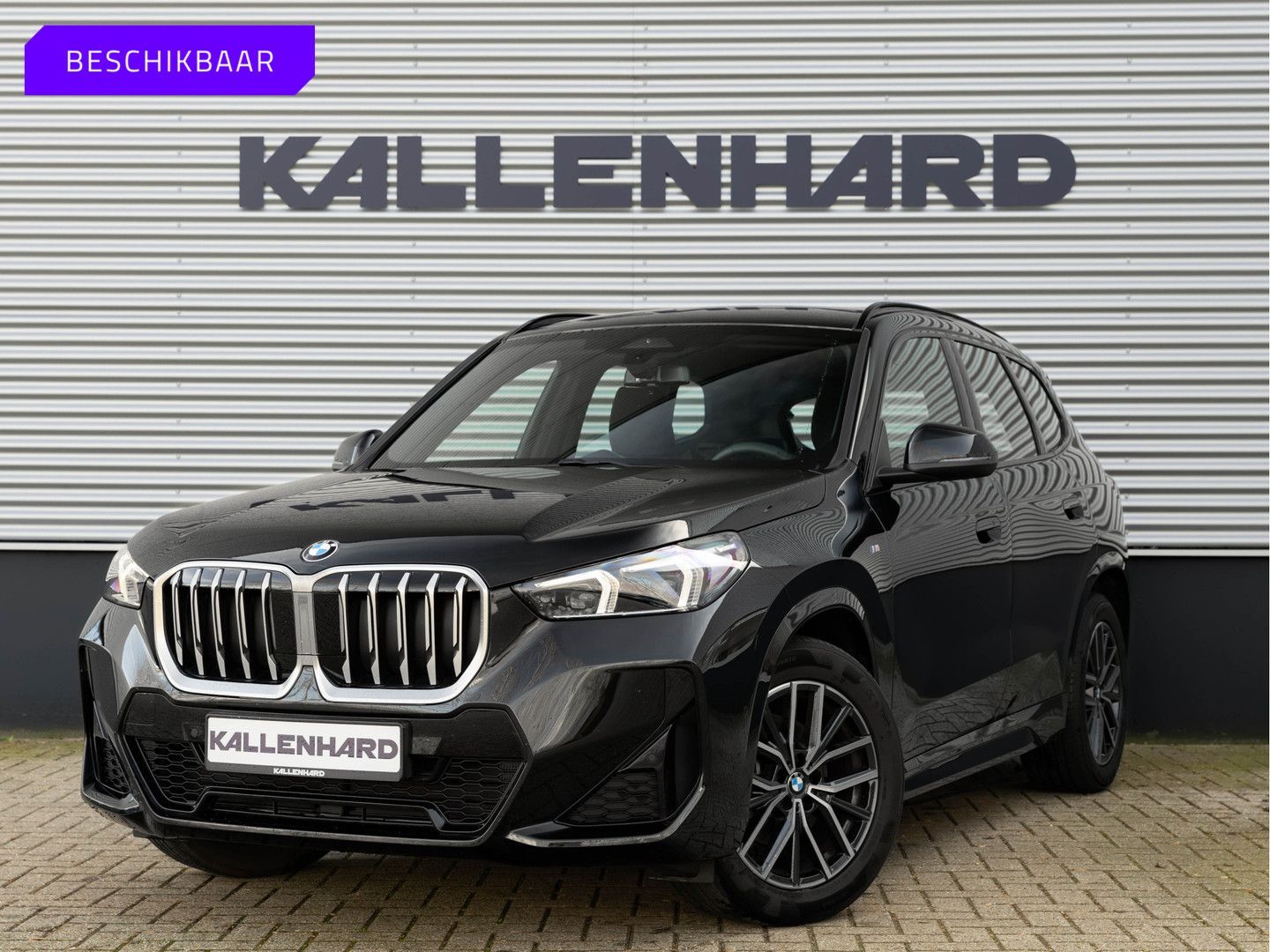 BMW X1 sDrive18i M-Sport - kamera - LED - Comfort Ac
