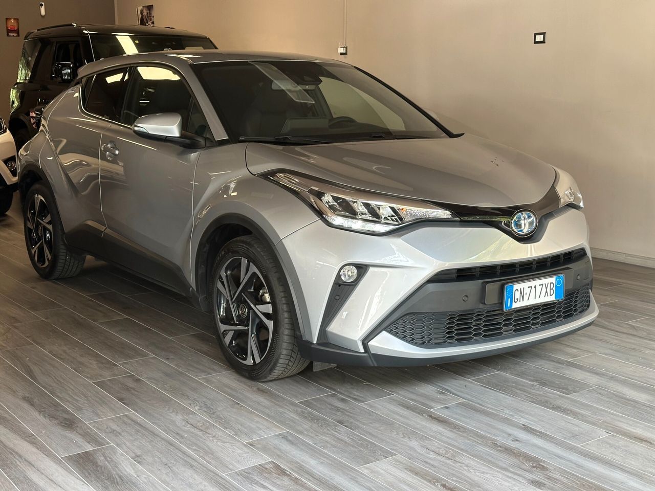 Toyota C-HR 2.0 Hybrid E-CVT Morebusiness