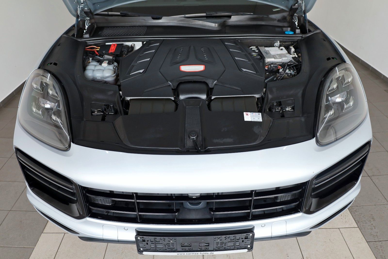 Fahrzeugabbildung Porsche Cayenne Turbo,Matrix-LED,360Kamera,Pano,AHK+WR