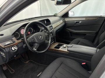 Mercedes E 350 - 9
