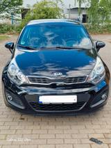Kia Rio FIFA World Cup Edition - Kia Rio: Fifa World Cup Edition