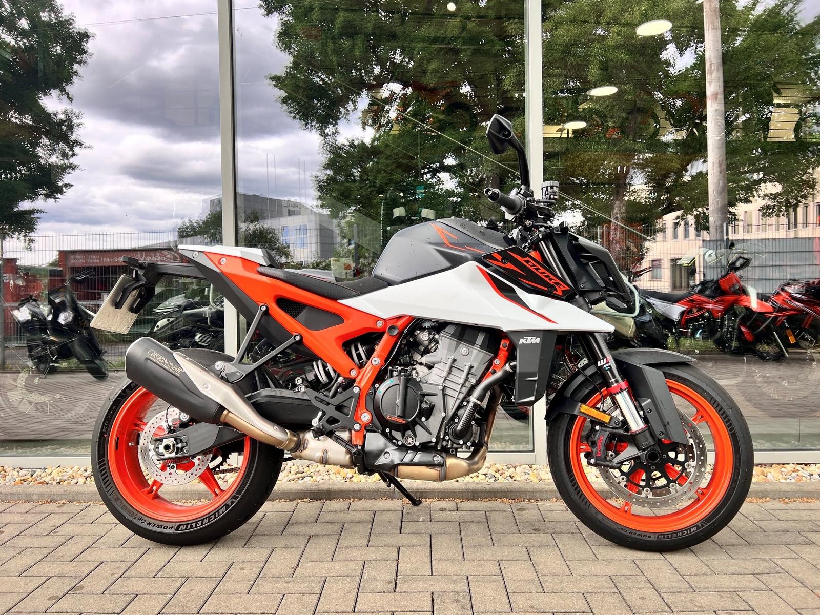 KTM 990 Duke R