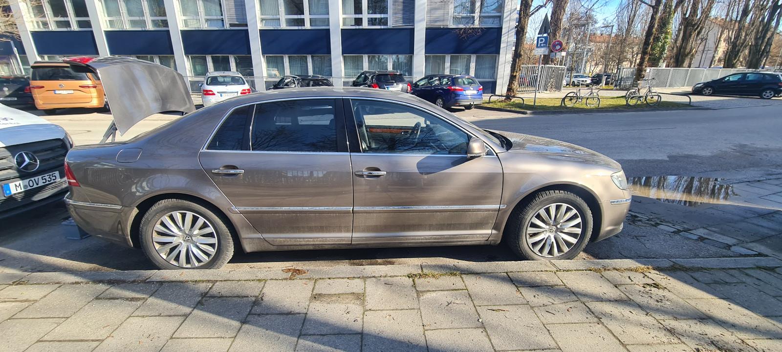 Volkswagen Phaeton 3.0 V6 TDI 4MOTION Tiptronic 5-Sitzer -