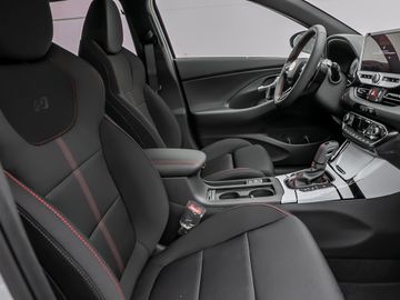 Hyundai i30 cw 1.0 Pure Fernlicht-Assistent