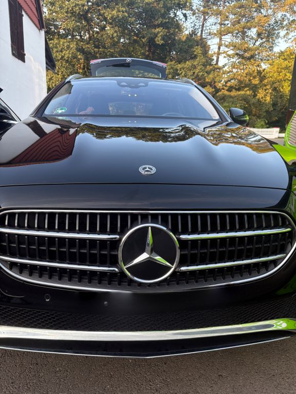 Image of Mercedes-Benz 300