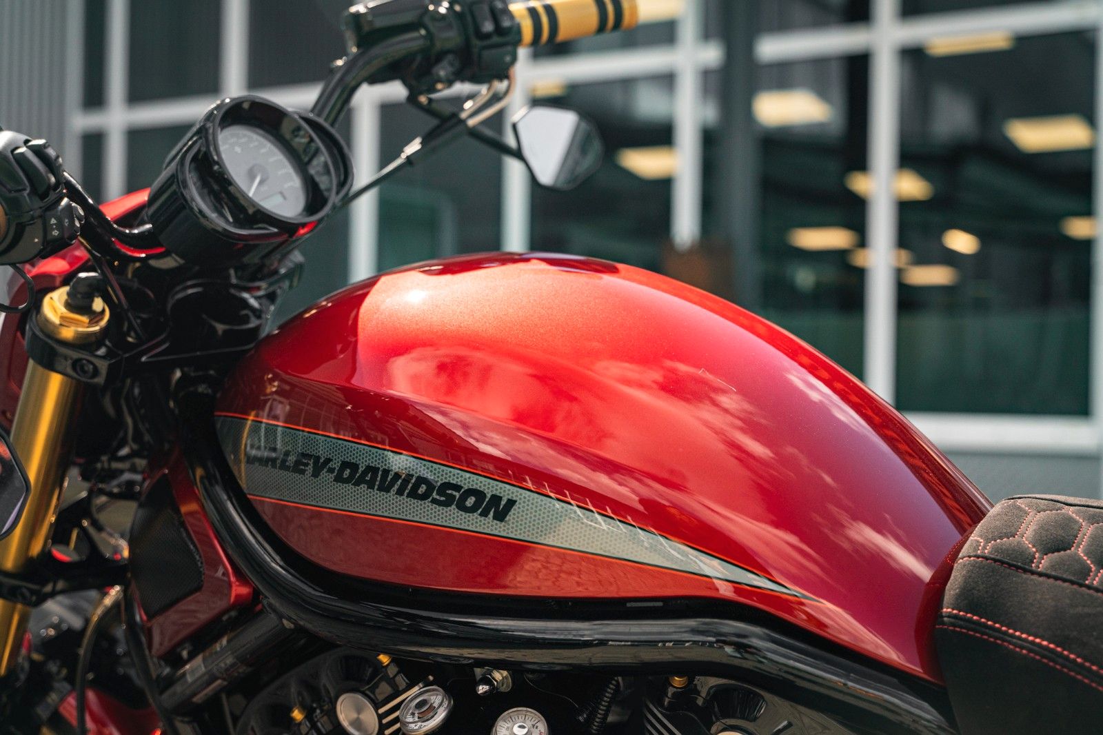 Fahrzeugabbildung Harley-Davidson VRSCDX Night Rod Special - Airride-