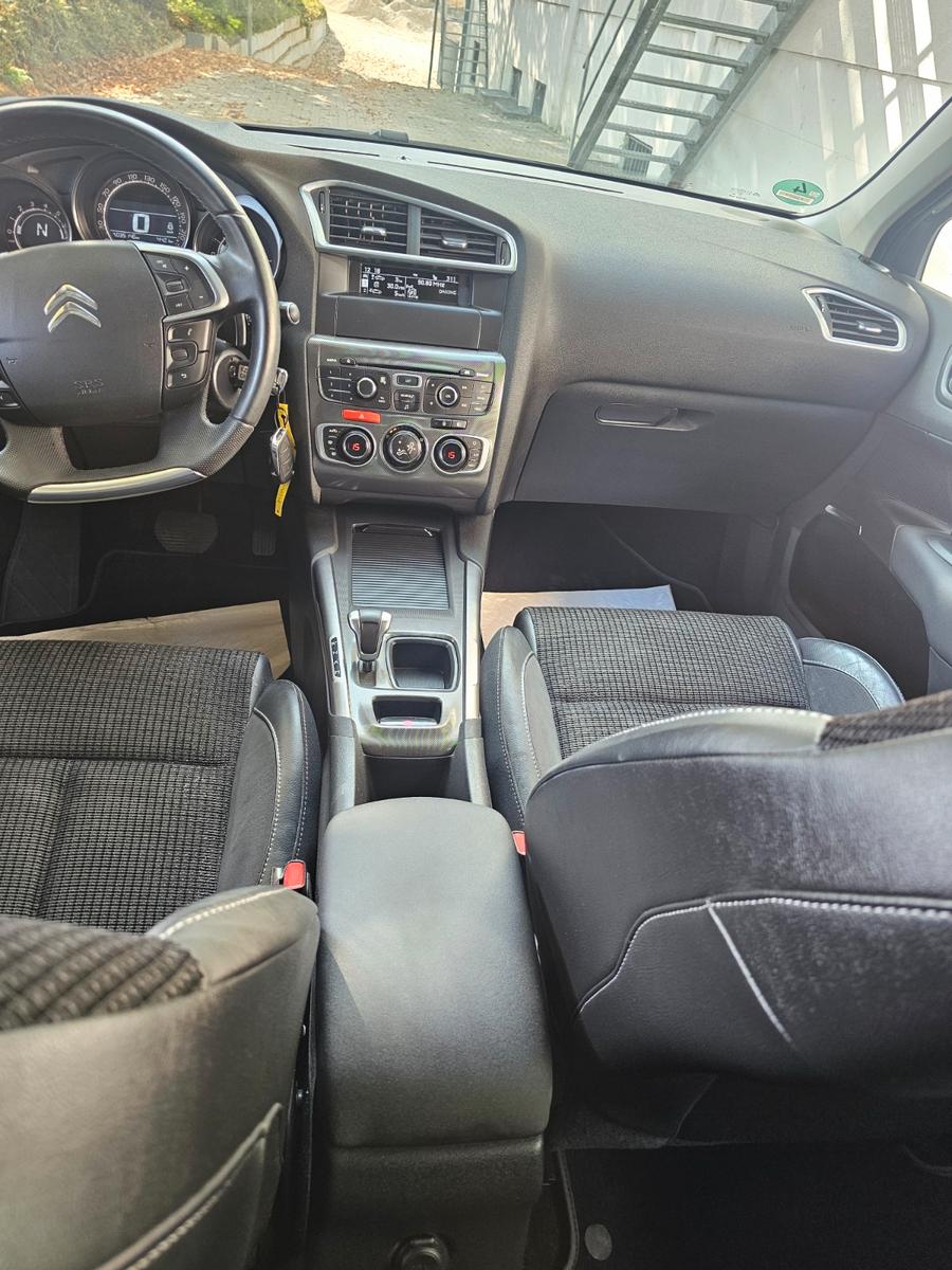 Citroën C4 THP 155 Exclusive EGS6/AUTOMATIK/RENTNERFAHRZ
