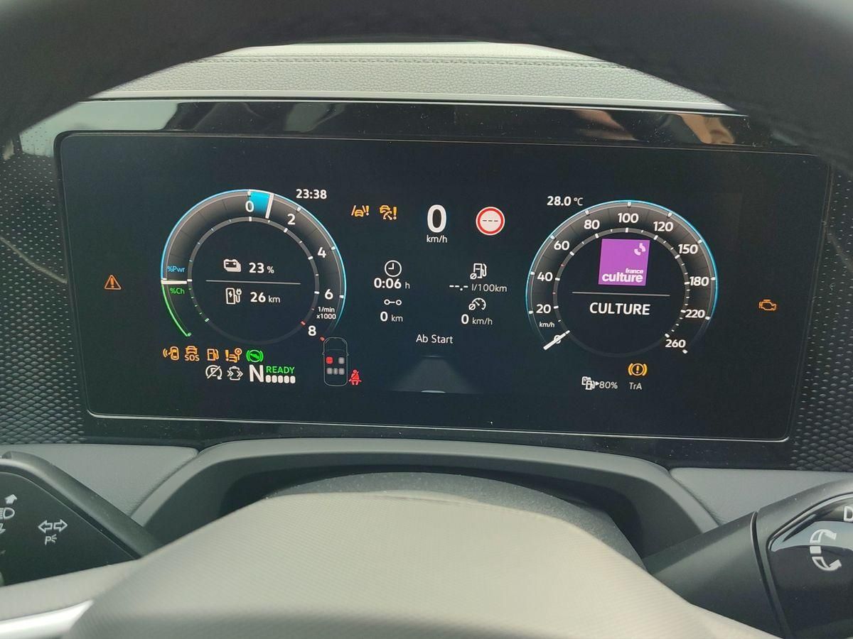 Volkswagen Passat - Bild 11