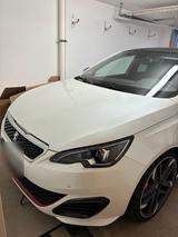 Peugeot 308 GTI - Peugeot 308: GTI