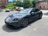 Porsche Taycan 4 Cross Turismo -