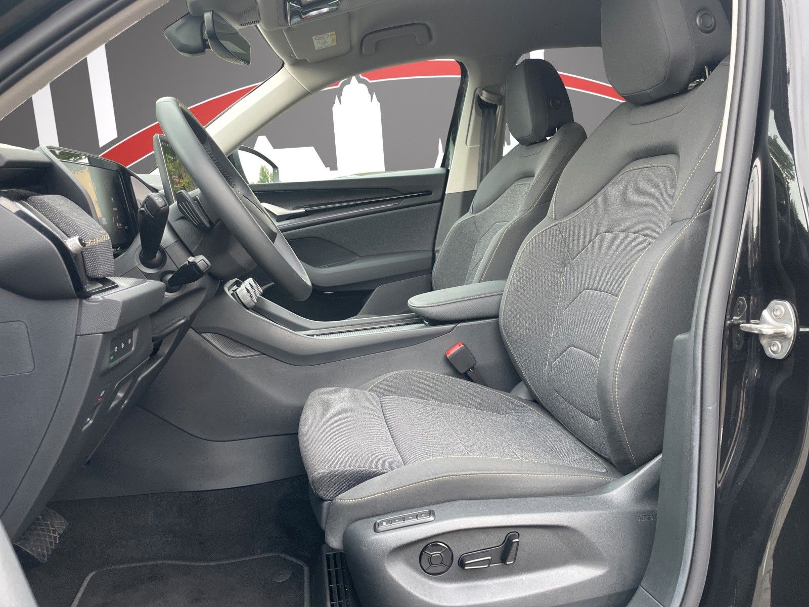 Fahrzeugabbildung SKODA Kodiaq 1.5 TSI mHEV 110 kW DSG Selection