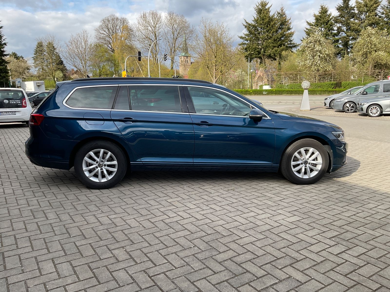 Fahrzeugabbildung Volkswagen Passat Variant 2.0 TDI DSG Busi,Kamera,ACC,Navi