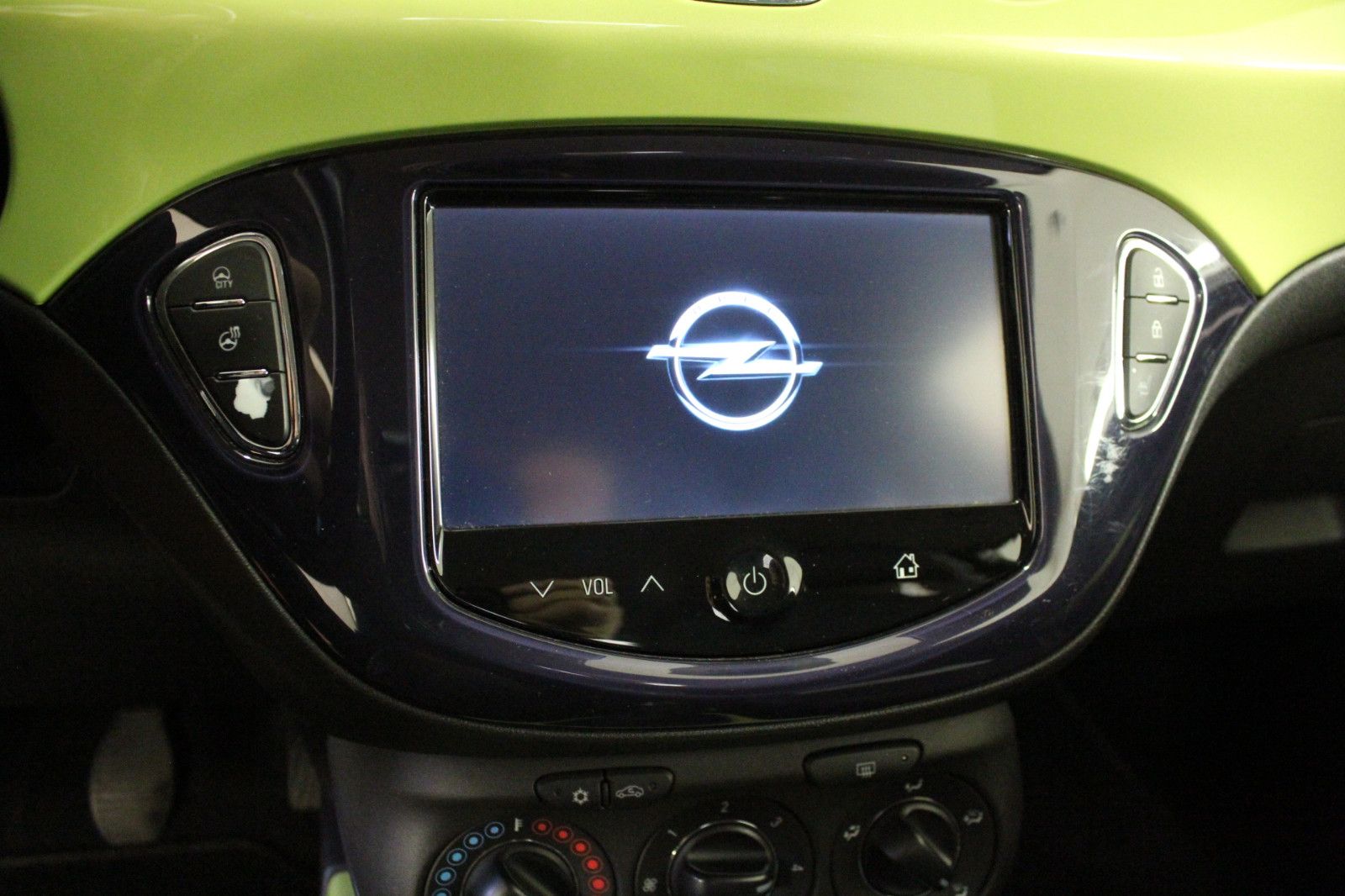 Fahrzeugabbildung Opel Adam JAM 1.2