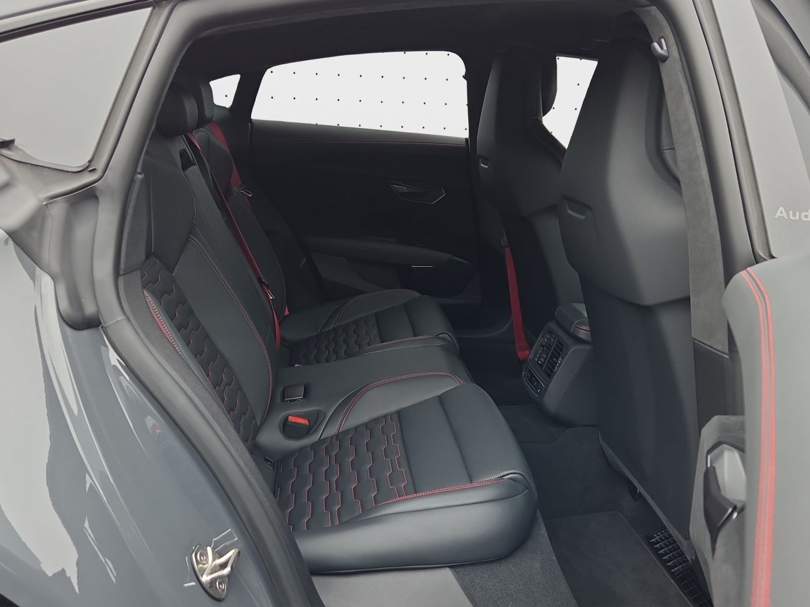 Audi RS e-tron GT - Bild 17
