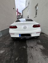 Mercedes-Benz E 200 Coupé AMG Line  - gebrauchte Mercedes-Benz E 200 aus dem Jahr 2017