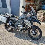 BMW R1200GS Triple Black - KICKSTARTER