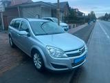Opel Astra H Caravan Edition - Opel Astra aus 2008: Kombi