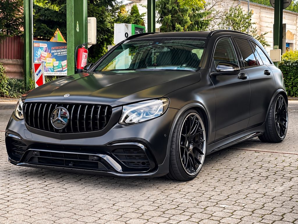 Image of Mercedes-Benz GLC 300