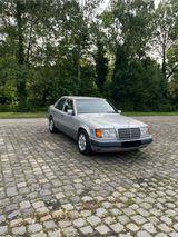 Mercedes-Benz W124 300D Turbo - Mercedes-Benz 300 mit Diesel-Antrieb: 300d Turbo
