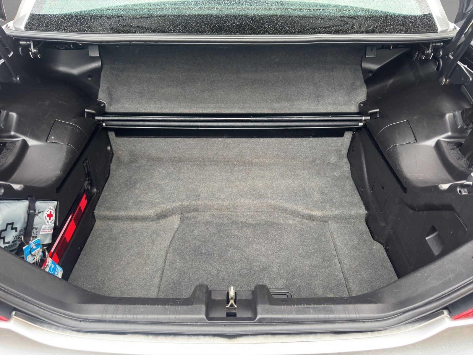 Fahrzeugabbildung Mercedes-Benz SLK 200 Kompressor/Leder/Klima./Sitzhz./TÜV