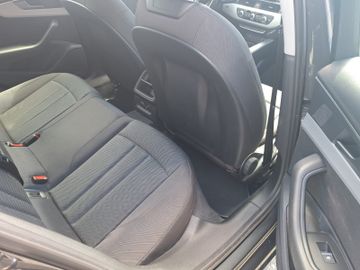 Audi A4 - 12