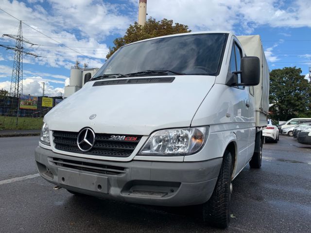 Mercedes-Benz Sprinter Pritsche Doka 208 CDI ,TüV Neu