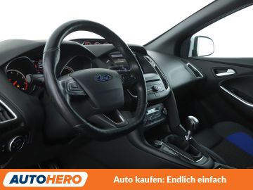 Ford Focus - 11