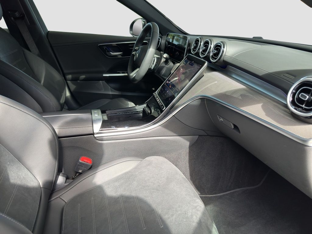 Fahrzeugabbildung Mercedes-Benz C 300 T-Modell AMG Line*el. Heckklappe*LED*AHK