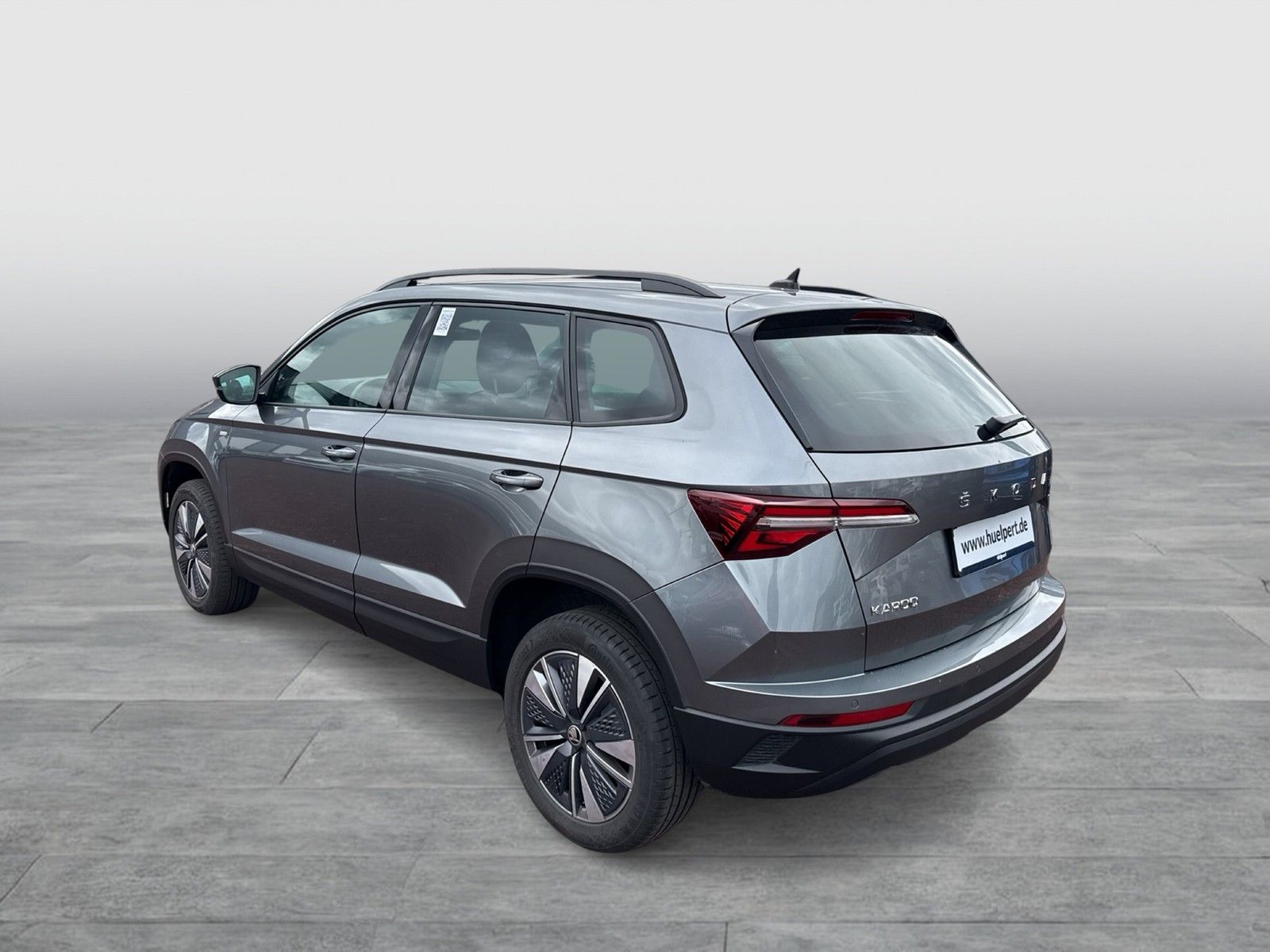 Skoda Karoq 2.0 TOUR CAM ACC LM17 NAVI CARPLAY SITZHZ. imagem 3
