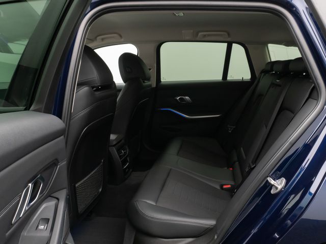 Foto Nummer 26: BMW 320d