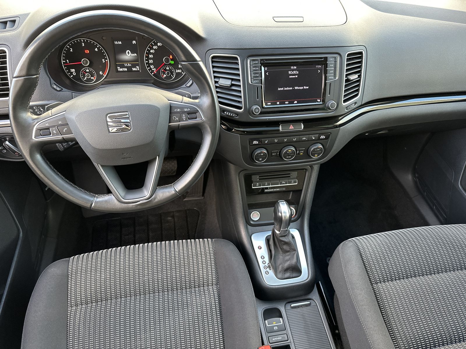 Fahrzeugabbildung SEAT Alhambra 2.0 TDI DSG 4Drive Style NAV+AHK+PANO